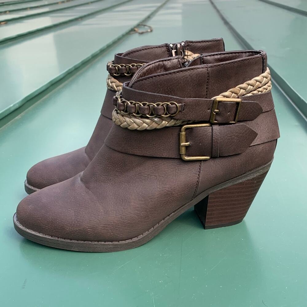 Brown heeled booties double buckle & rope detail